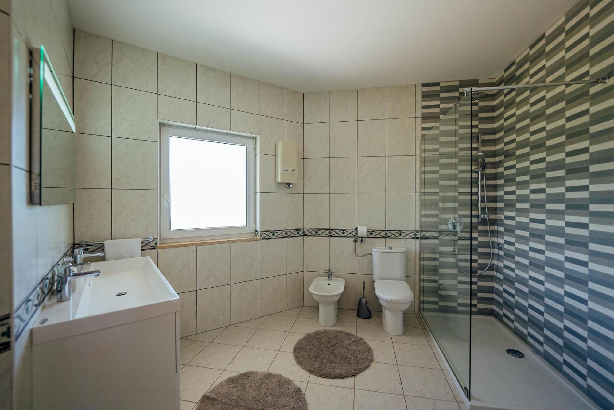 Villa Latica Donji Prolozac ภายนอก รูปภาพ