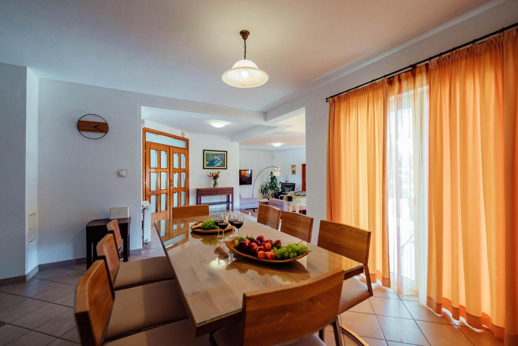 Villa Latica Donji Prolozac ภายนอก รูปภาพ